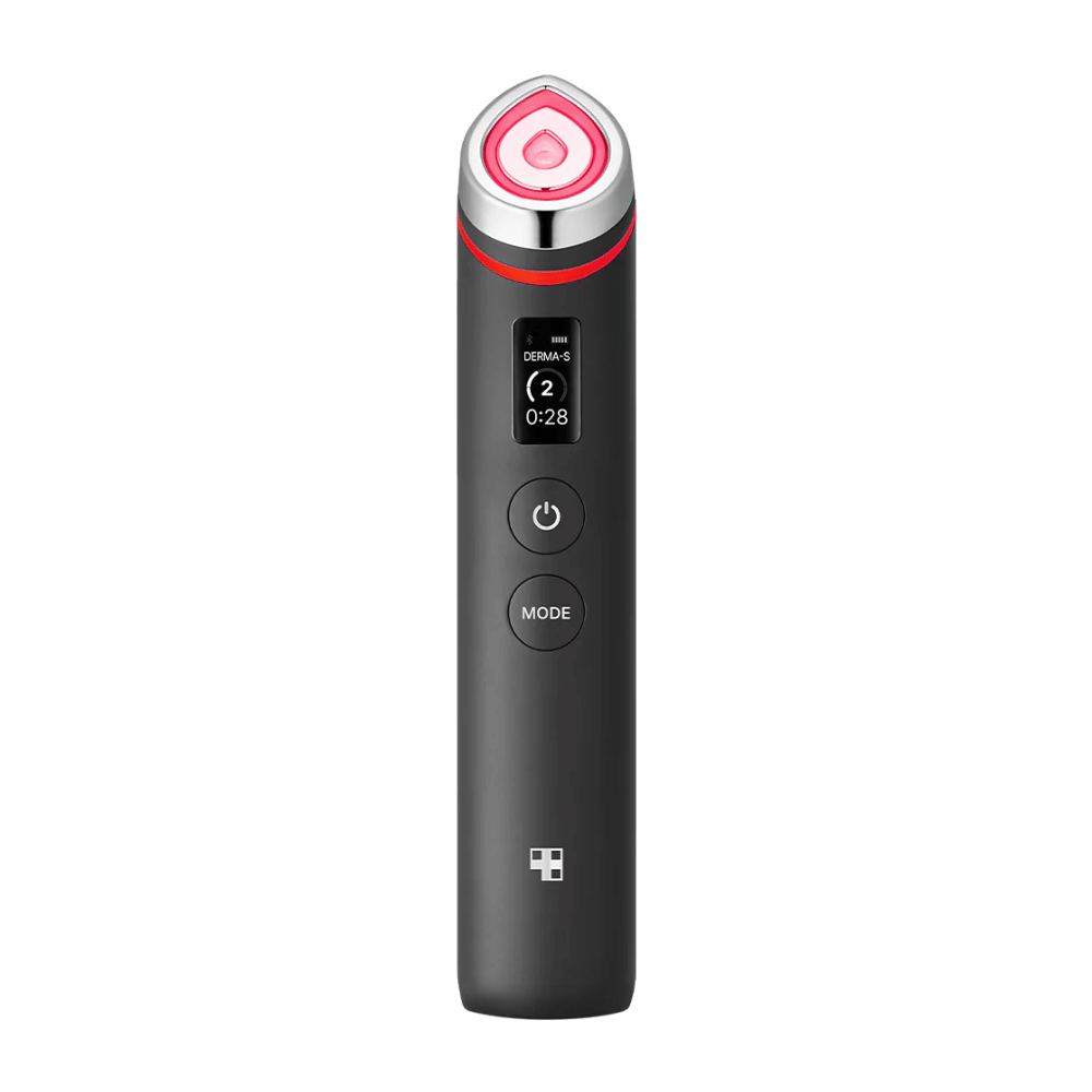 AGE-R Booster Pro est un outil de soin de la peau avancé conçu pour améliorer la fermeté et l'élasticité de la peau. Avec plusieurs modes d'intensité et un écran numérique facile à utiliser, cet appareil élégant et noir offre des résultats professionnels dans le confort de votre maison.