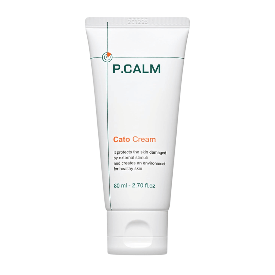 Image produit détourée de P.CALM Cato Cream sur fond clair. Le design minimaliste du tube met en valeur le profil pur et apaisant du soin pour les peaux sensibles.