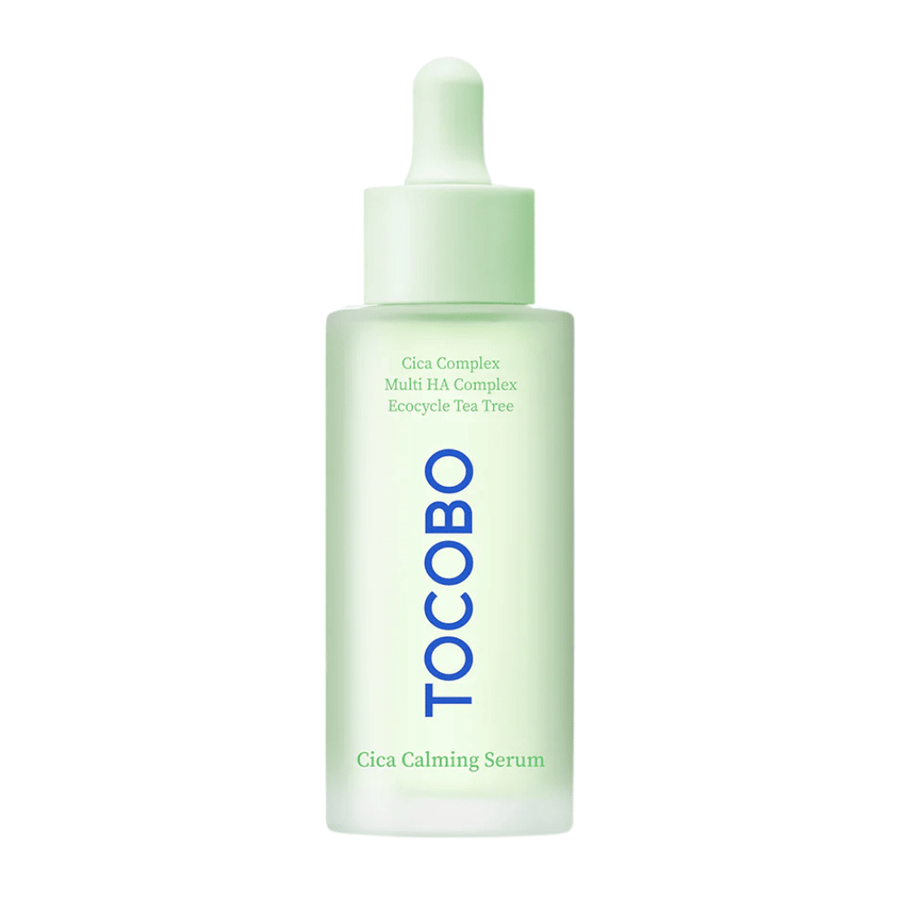 Image produit de TOCOBO Cica Calming Serum, sérum facial coréen vegan avec complexe cica et acide hyaluronique pour une peau apaisée, hydratée et équilibrée.