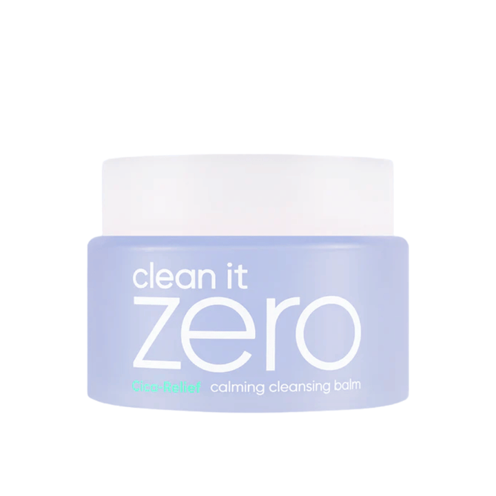 Clean It Zero Cica-Relief Calming Cleansing Balm dans son emballage d'origine, baume nettoyant doux avec CICA qui apaise la peau et élimine le maquillage sans assécher.