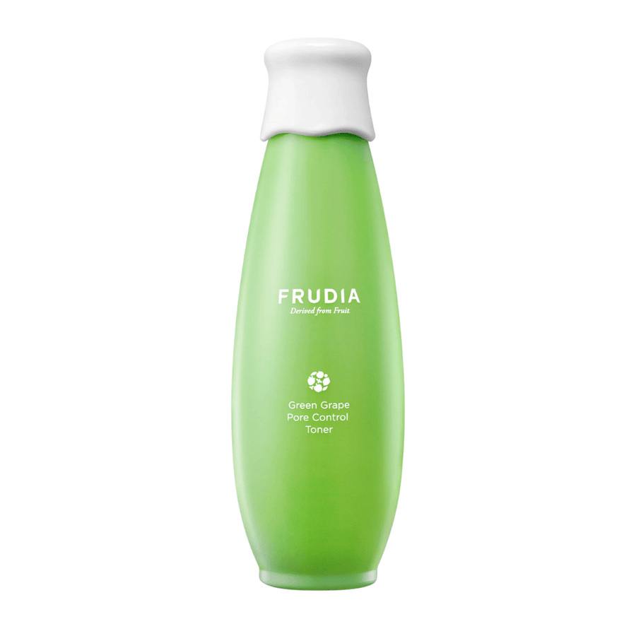 Frudia Green Grape Pore Control Toner – tonique coréen avec extrait de raisin vert qui équilibre la peau grasse, minimise les pores et donne un teint frais, hydraté et clair.