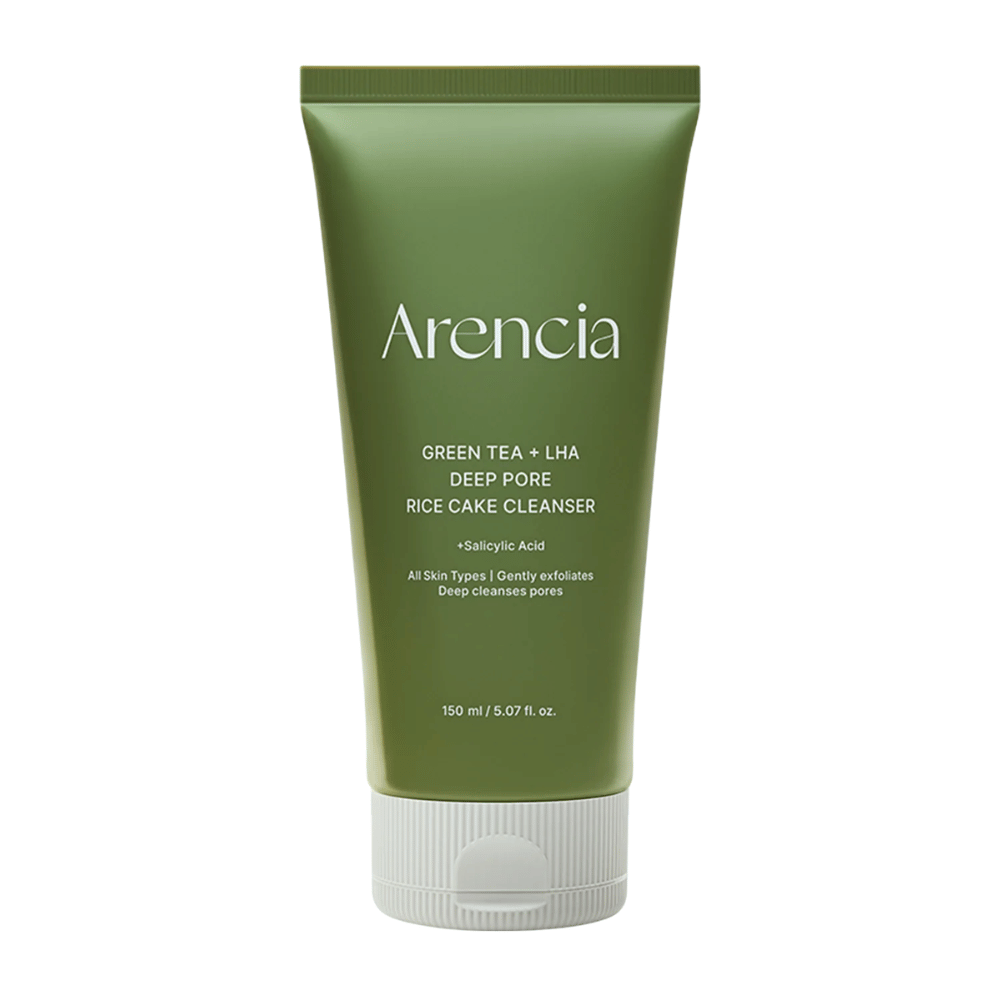 Image produit propre de Arencia Green Tea + LHA Deep Pore Rice Cake Cleanser en tube vert, mettant l’accent sur un emballage minimaliste et moderne.