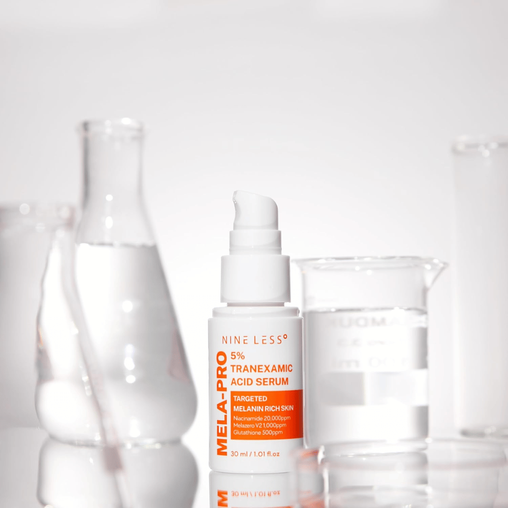 NINE LESS MELA-PRO 5% Tranexamic Acid Serum avec acide tranexamique et niacinamide, sérum visage unifiant pour une peau plus claire.