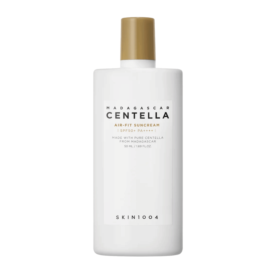 Protection solaire à la centella asiatica SPF50+ PA++++ qui offre une protection UV efficace, hydrate la peau et laisse un fini léger et non collant