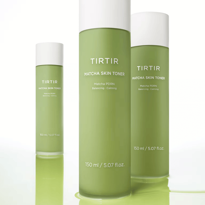 TIRTIR Matcha Skin Toner lotion tonique pour le visage au matcha qui hydrate en profondeur, renforce la barrière cutanée et offre un éclat équilibré.