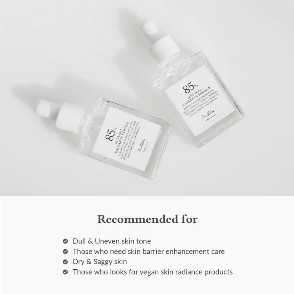 Dr. Althea Natural Radiance Essence avec 85% d'extrait de prune Kakadu, convient aux peaux ternes, au teint irrégulier et aux peaux sèches nécessitant une barrière cutanée renforcée.