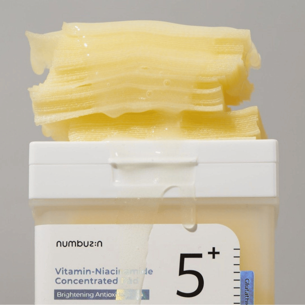 Ceci est une image de nimbus:in No.5 Vitamin-Niacinamide Pad Concentré.