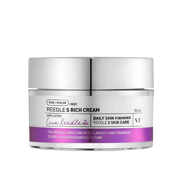 VT Cosmetics Reedle Shot Lifting Cream 50 ml avec des peptides et de l’acide hyaluronique qui renforcent la barrière cutanée et donnent une peau plus ferme et plus lisse.