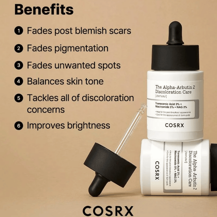 COSRX The Alpha-Arbutin 2 Discoloration Care Serum hjälper till att reducera ärr efter finnar, bleka pigmentfläckar, jämna ut hudtonen och förbättra hudens lyster. Innehåller tranexamsyra, niacinamid och NAG för en klarare hud.