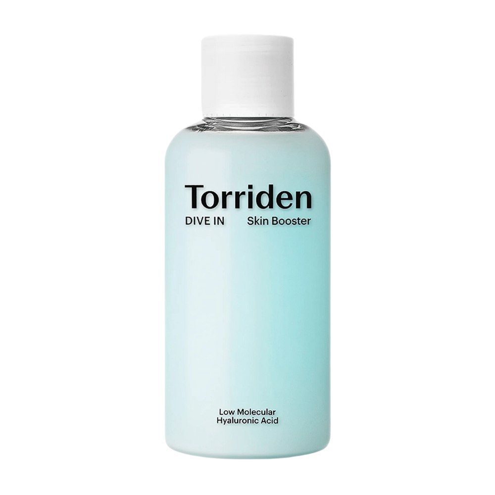 Une bouteille de produit de soin de la peau étiquetée "Torriden DIVE IN Skin Booster" avec de l'acide hyaluronique de bas poids moléculaire.