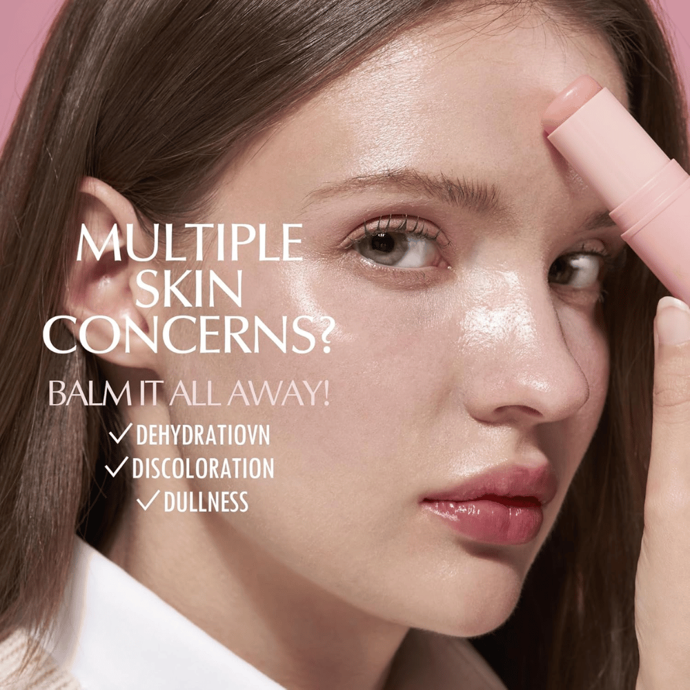 KAHI Wrinkle Bounce Multi Balm s'applique sur le visage pour l'hydratation, l'éclat et une élasticité cutanée améliorée contre la sécheresse et le teint terne.