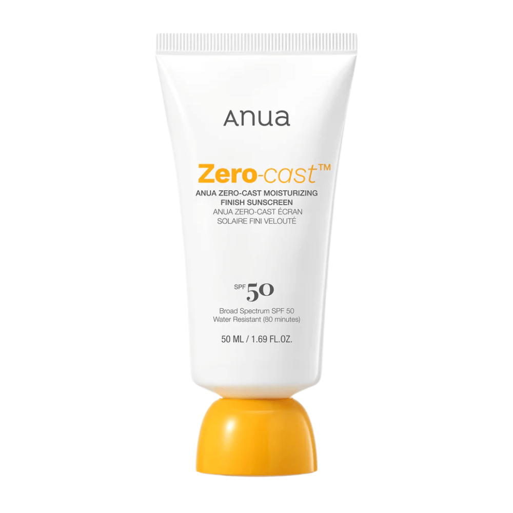 Image du produit sur ANUA Zero-Cast Moisturizing Finish Sunscreen SPF 50 dans un tube blanc avec un bouchon orange, 50 ml. Une crème solaire légère sans résidu blanc, résistante à l'eau jusqu'à 80 minutes.